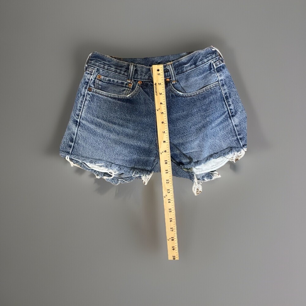 Women’s Size 26 Vintage Levi Cutoffs. Crisp, Clean. The Perfect Denim Shorts. - Picture 3 of 11